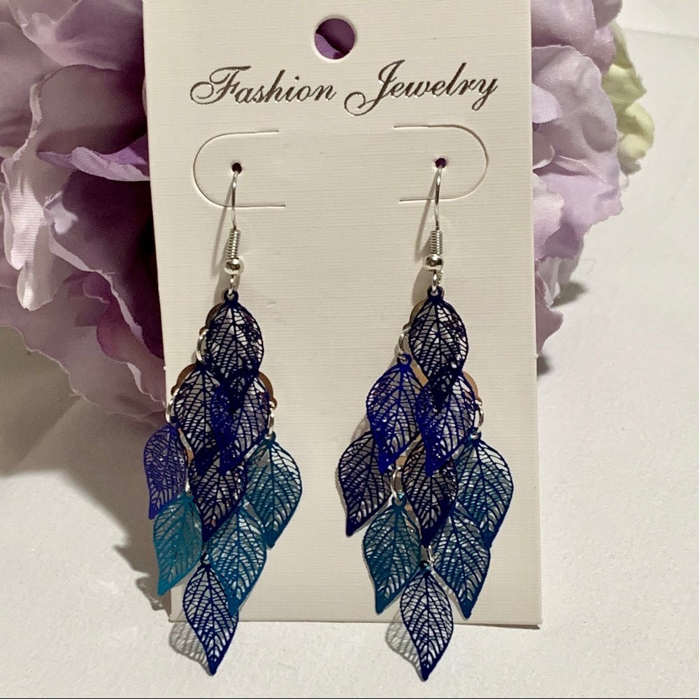 Beautiful Tones of Blue Filigree Leaves Earrings - Picture 5 of 5